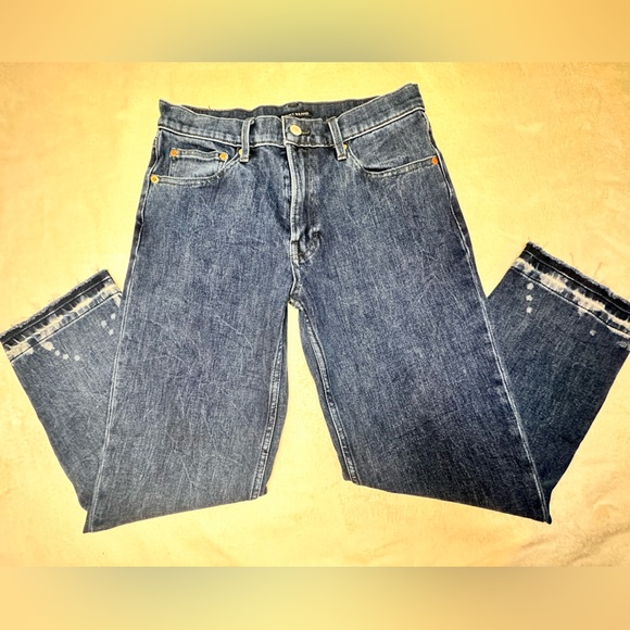 NWOT Lucky Brand relaxed tapered bleach jeans US 2 - Picture 3 of 8